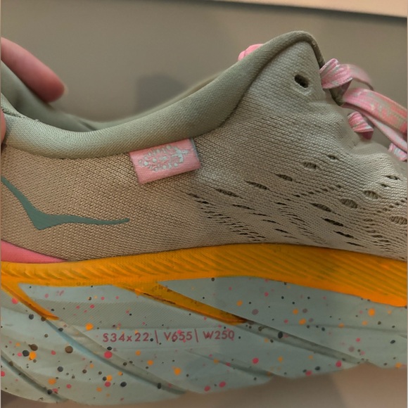 HOKA x  Free People Cliftons - Picture 6 of 7